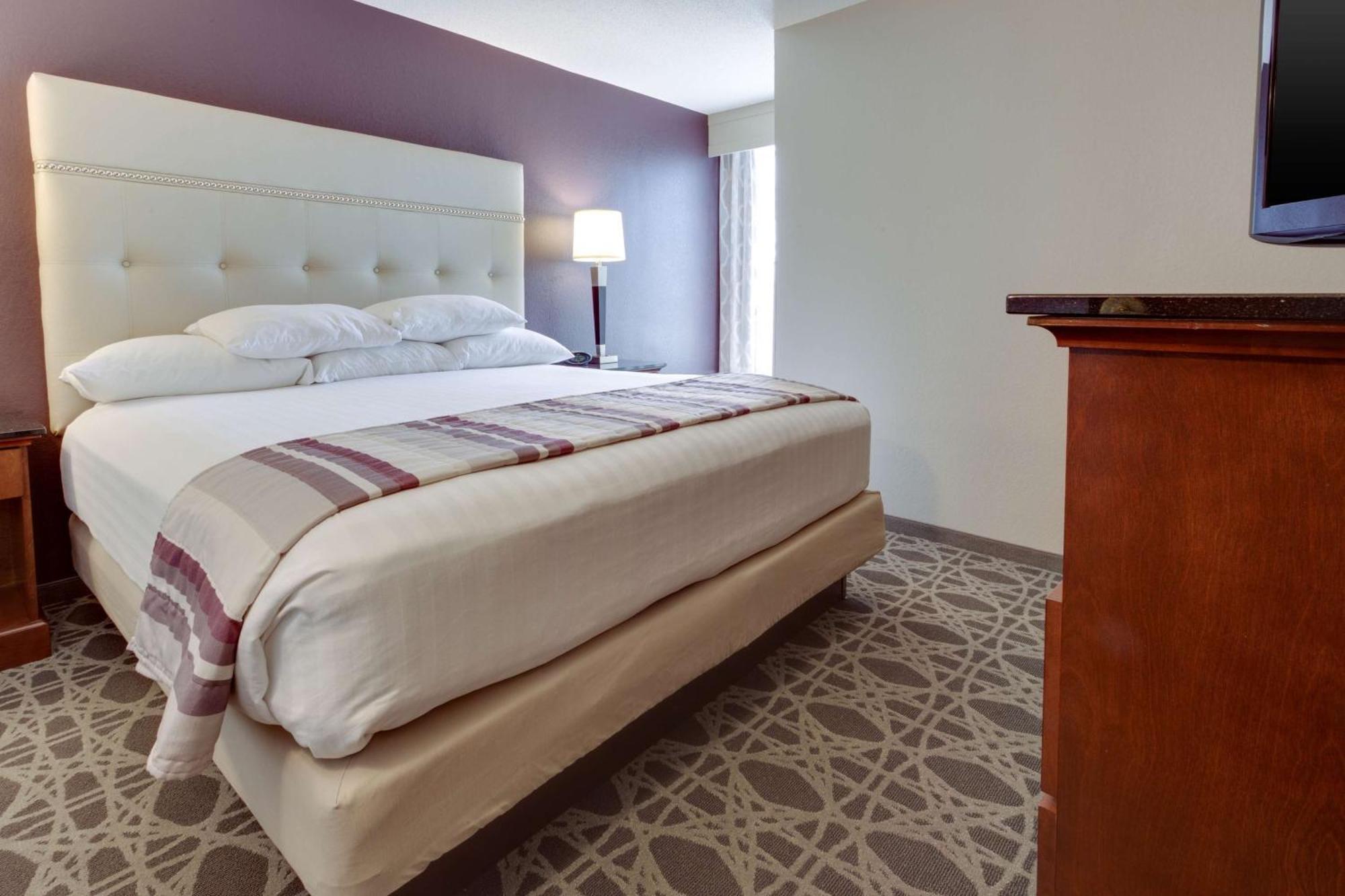 Drury Inn & Suites Overland Park Luaran gambar